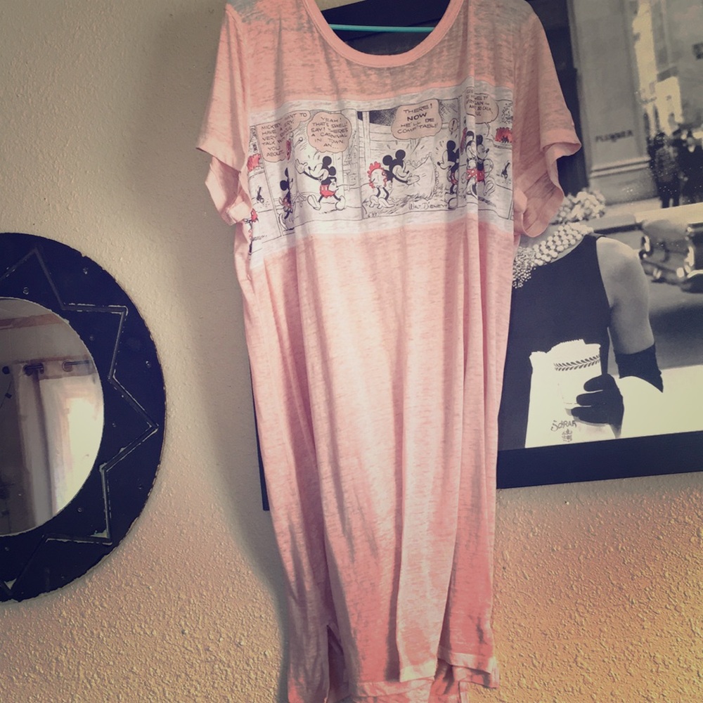 Disney night gown